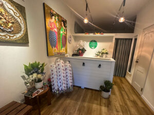 当店は東京メトロ上野広小路駅、都営大江戸線上野御徒町駅のA3出口から徒歩1分